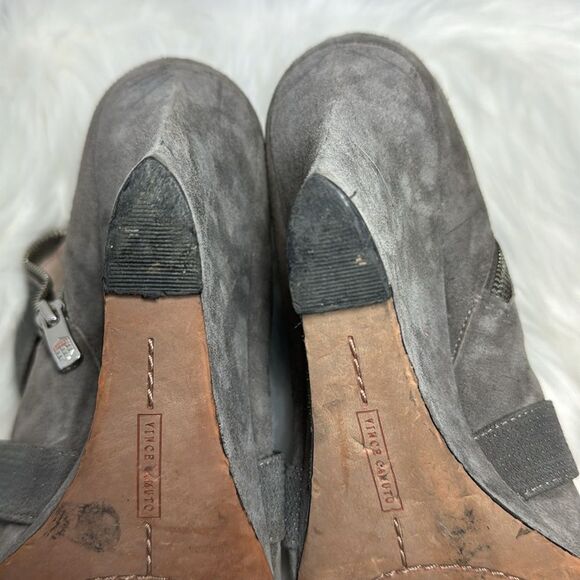 Vince Camuto Pamari Taupe Suede Wedge Peep Toe Booties Sz 11 - Picture 7 of 7
